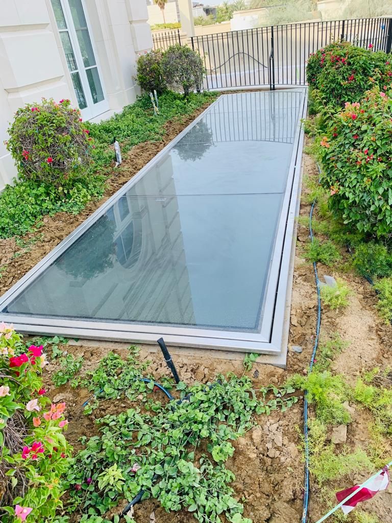 Pool Linear Gratings